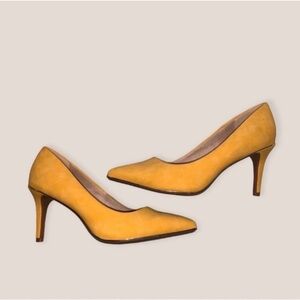 Chic Mustard Yellow Heels